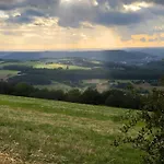 In Pellingen Near טרייר