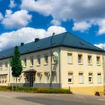 Apartment In Pellingen Near Trier