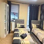 In Pellingen Near Apartment Trier