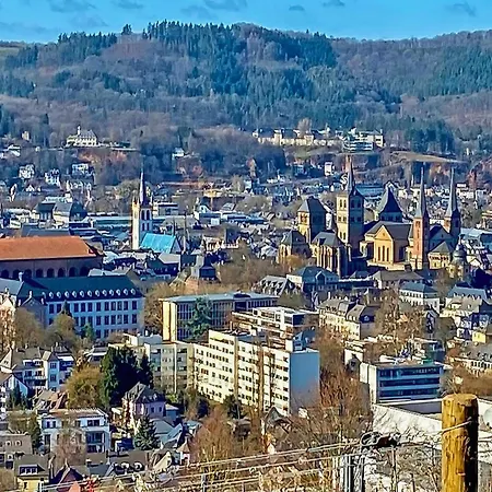 In Pellingen Near Trier Appartement *