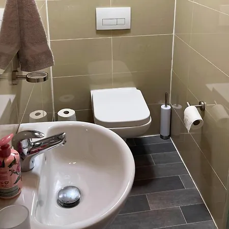 Apartament In Pellingen Near
