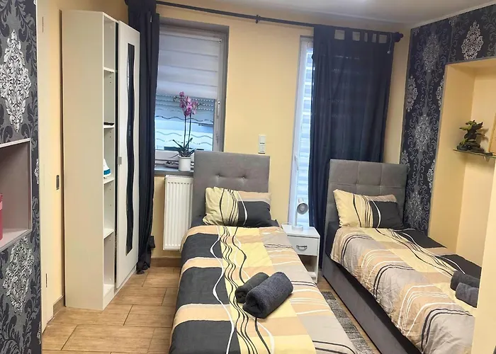 In Pellingen Near Trier アパート *