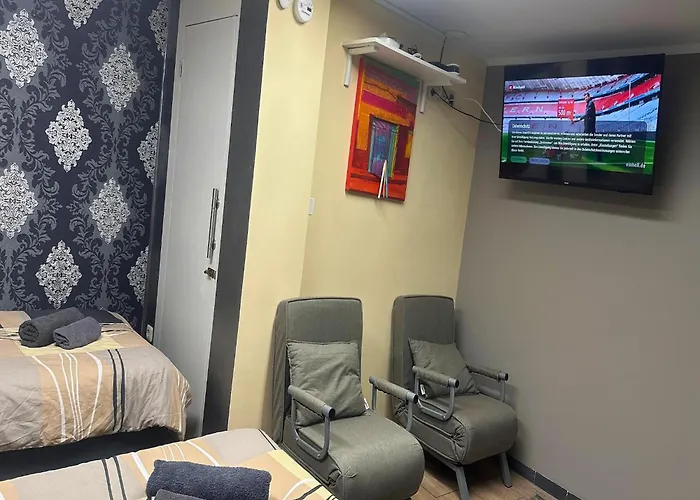 In Pellingen Near Trier * Trier